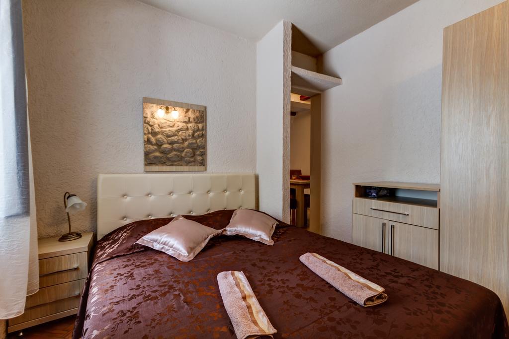 Hill Apartments Kotor Dış mekan fotoğraf