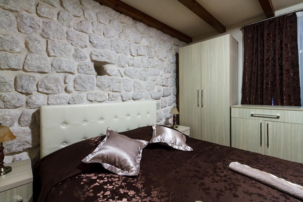 Hill Apartments Kotor Dış mekan fotoğraf