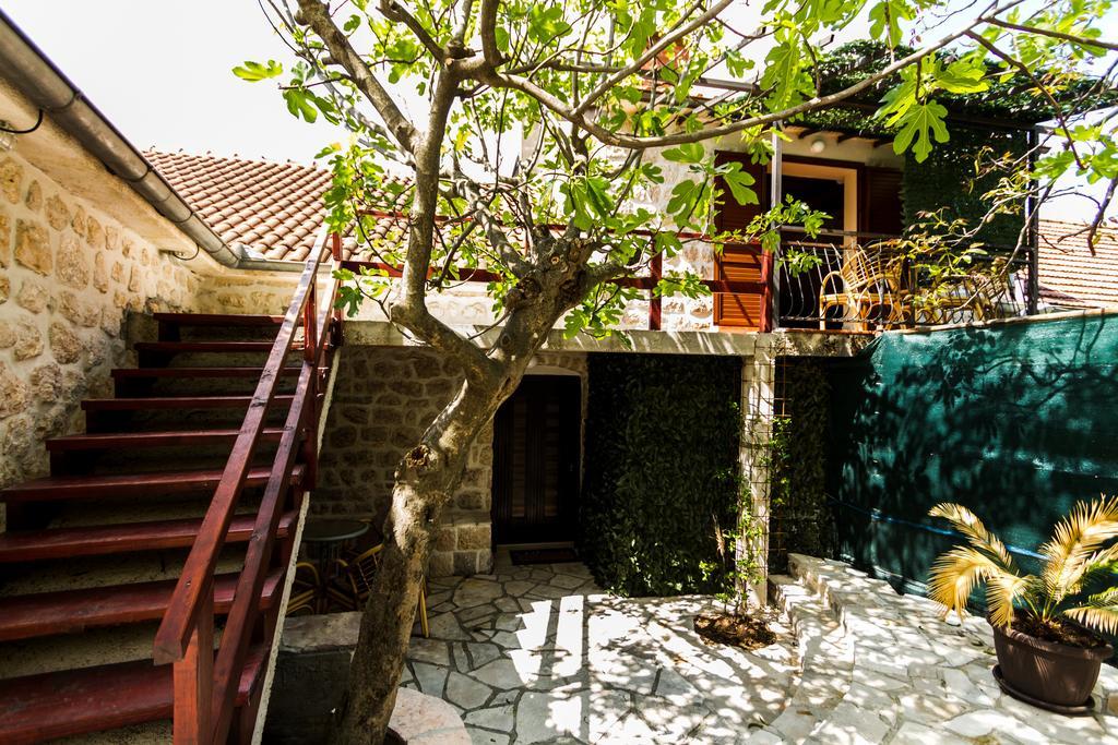 Hill Apartments Kotor Dış mekan fotoğraf