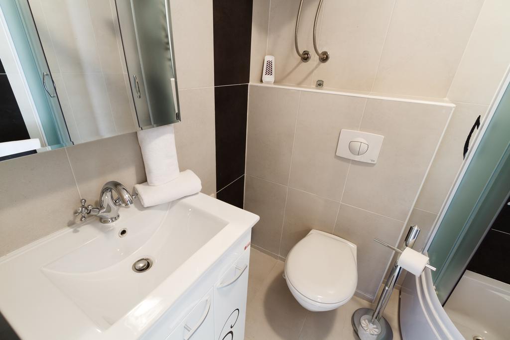 Hill Apartments Kotor Dış mekan fotoğraf