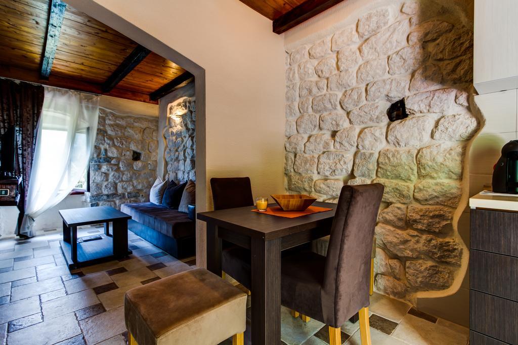 Hill Apartments Kotor Dış mekan fotoğraf