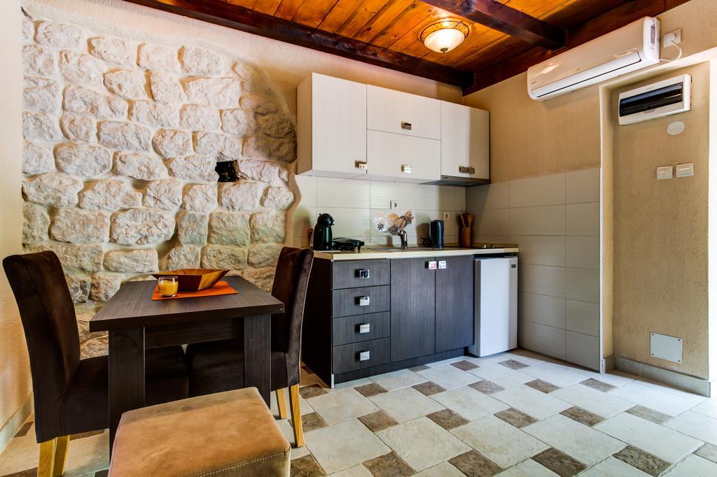 Hill Apartments Kotor Dış mekan fotoğraf