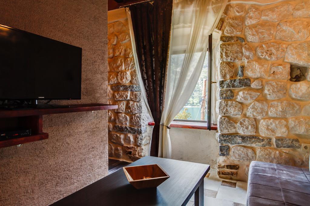 Hill Apartments Kotor Dış mekan fotoğraf